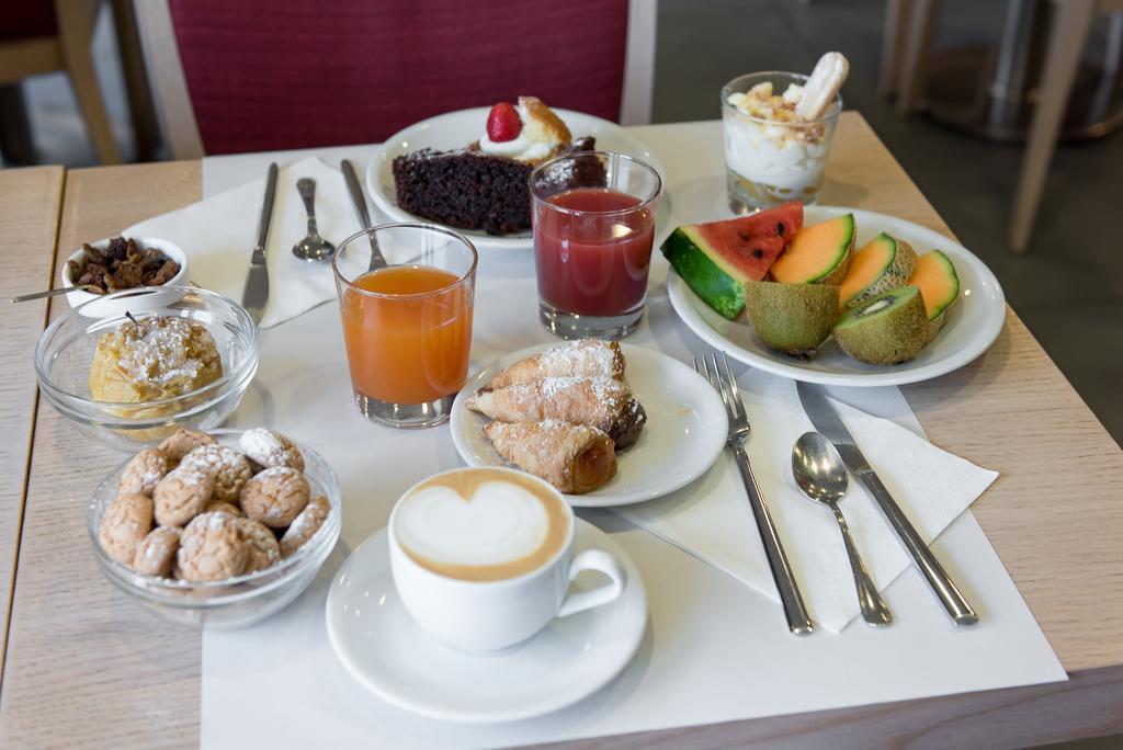 Idea Hotel Torino Mirafiori Zewnętrze zdjęcie